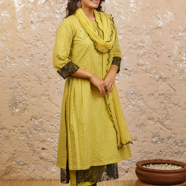 Lime green floral printed kurta with pants - set of two by Anokherang | The  Secret Label