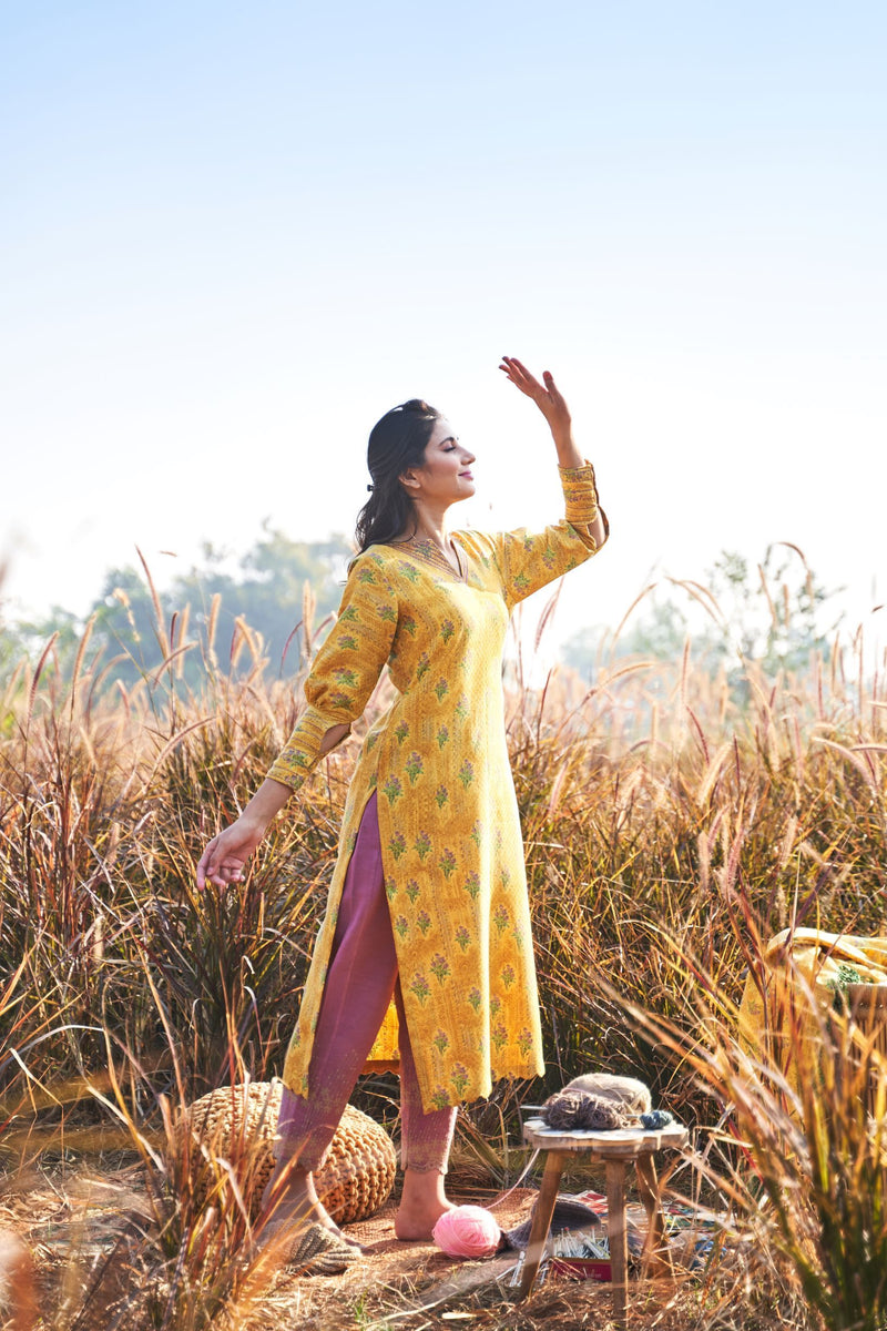 Hrishta in Fizaa Chikankari Crepe Silk Kurta Set for Women Yellow - House  Of Kari (Chikankari Clothing)